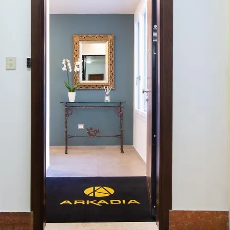 Arkadia & 4* Cagliari